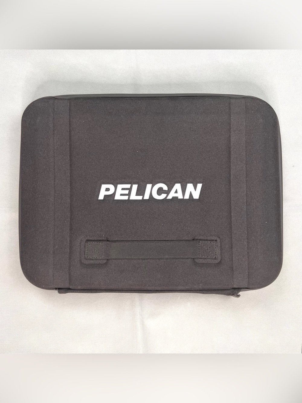 Pelican Adventurer Hard Shell Laptop Case 14.2 Inch Secure Zip